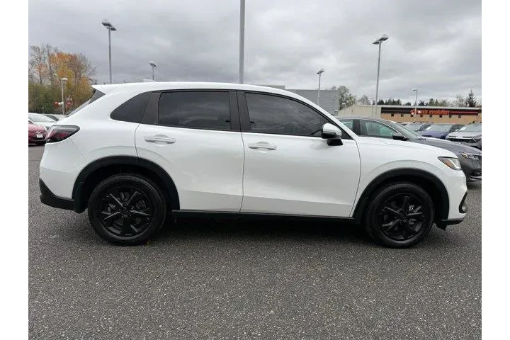 $25499 : Honda HR-V 2023 AWD LX 4dr C image 8