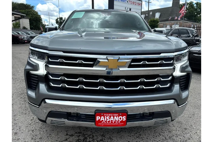 2023 Silverado 1500 LTZ image 3