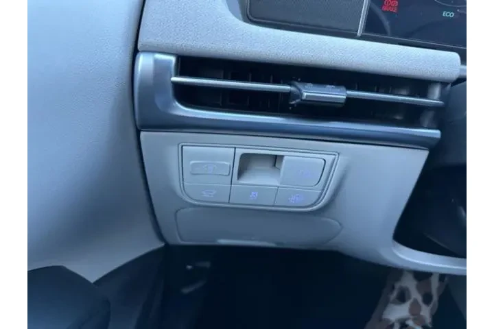 $32055 : Hyundai TUCSON Hybrid 2025 A image 8