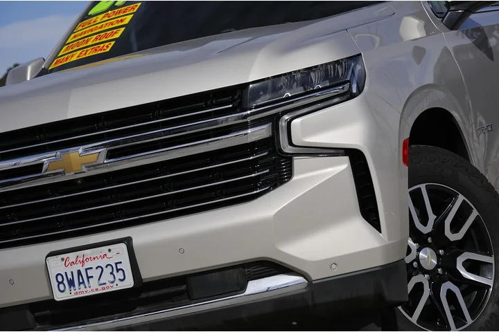 Chevrolet Tahoe LT image 3