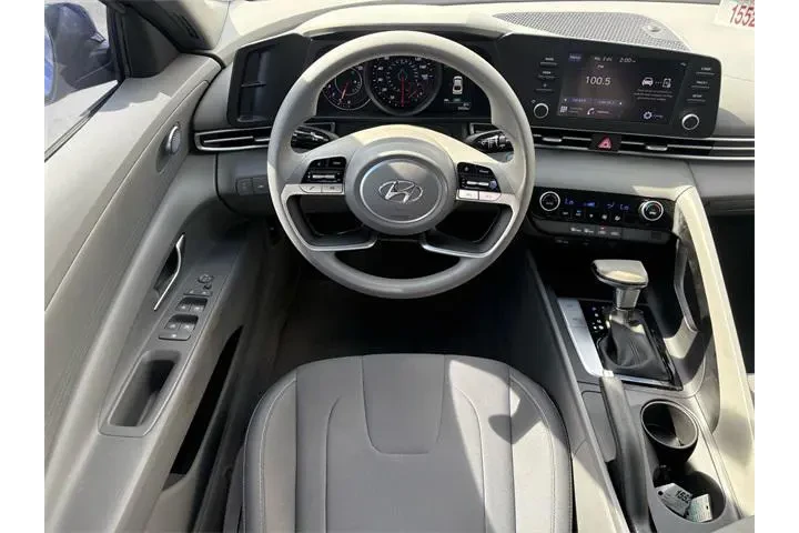 $15885 : Hyundai ELANTRA 2023 SEL 4dr image 6