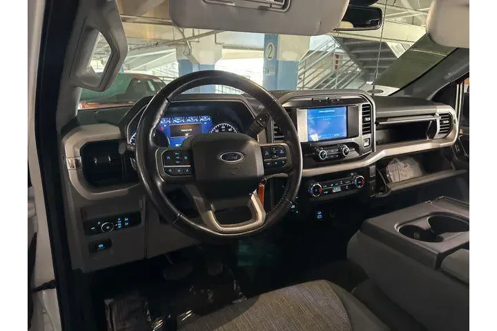 $39500 : Ford F-150 2022 4x4 XLT 4dr image 6