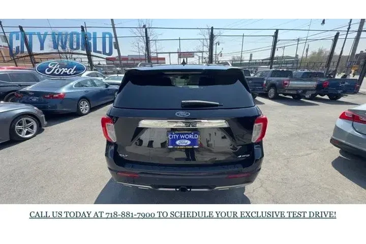 $32388 : Ford Explorer 2023 AWD XLT 4 image 3