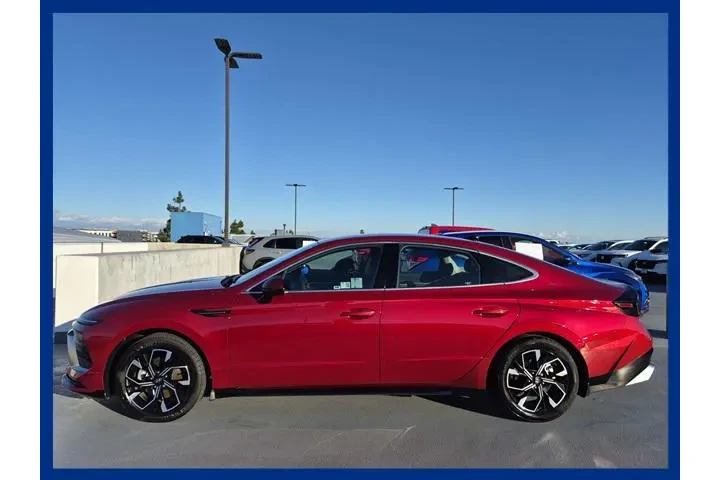 $25847 : Hyundai SONATA 2024 SEL 4dr image 7