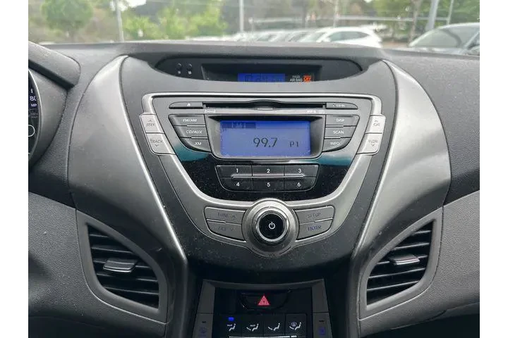 $7761 : Hyundai ELANTRA 2013 GLS 4dr image 9