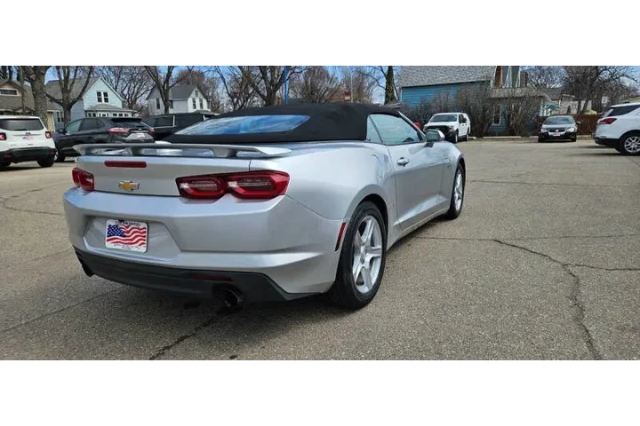 $16990 : 2019 Camaro LT image 6