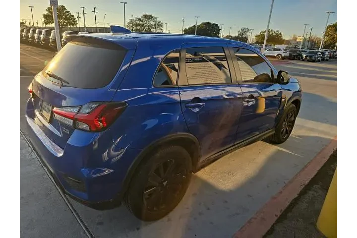 $13998 : Mitsubishi Outlander Sport 2 image 3