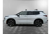 $29995 : 2024 MITSUBISHI OUTLANDER thumbnail