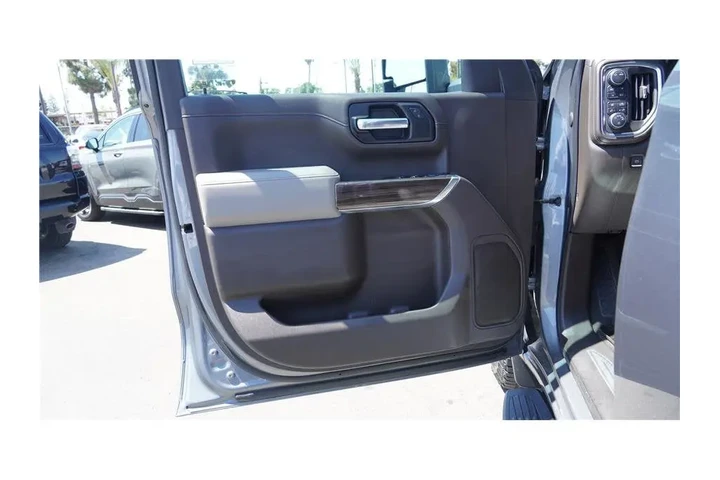 $30984 : 2020 Silverado 1500 RST image 10