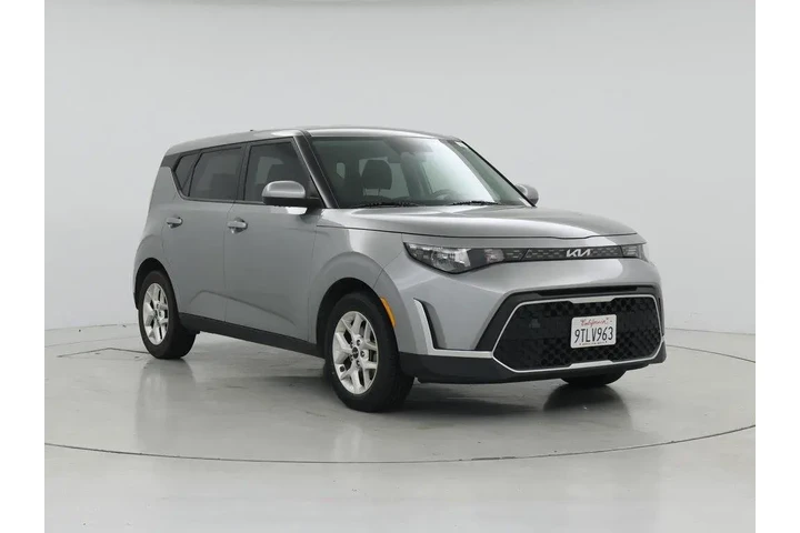 $17998 : Kia Soul 2023 LX 4dr Crossov image 1