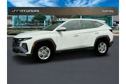 $26998 : Hyundai TUCSON 2025 SE 4dr S thumbnail