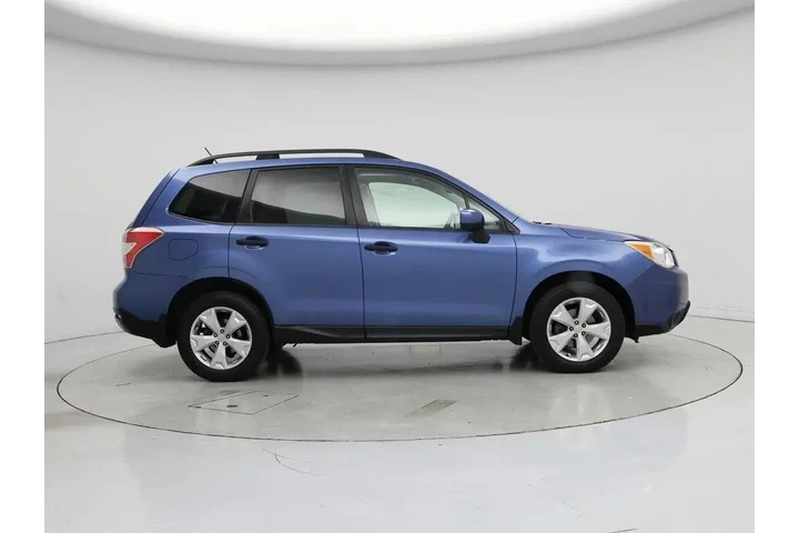 $15998 : Subaru Forester 2015 AWD 2.5 image 7