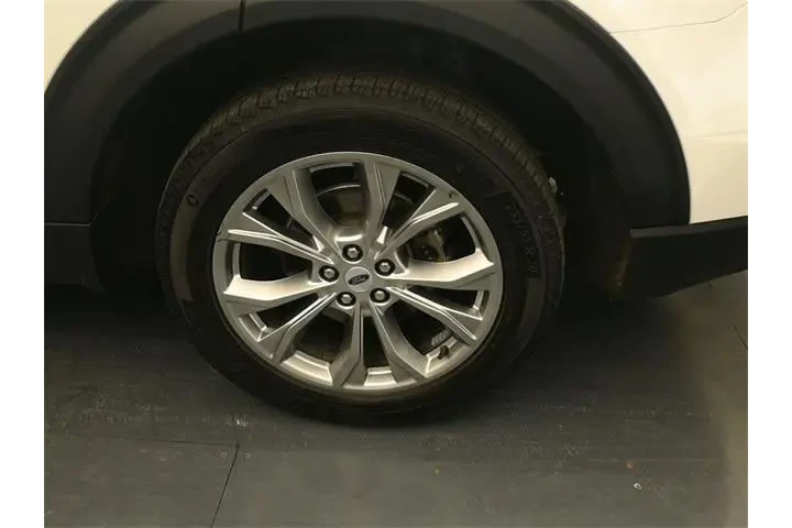 $31733 : Ford Explorer 2023 AWD Limit image 9