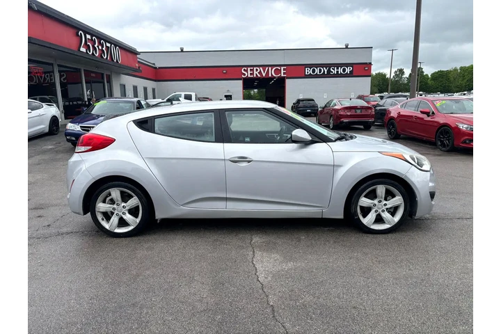 $5780 : 2014 Veloster 3dr Cpe Auto w/ image 1