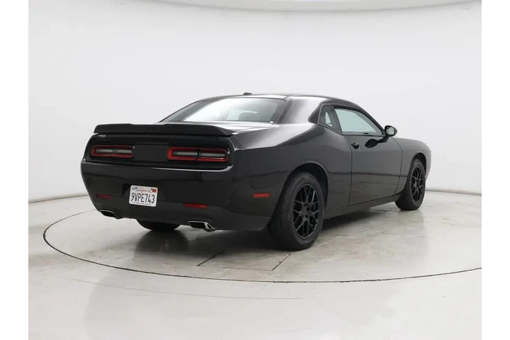 $27998 : Dodge Challenger 2023 SXT 2d image 8