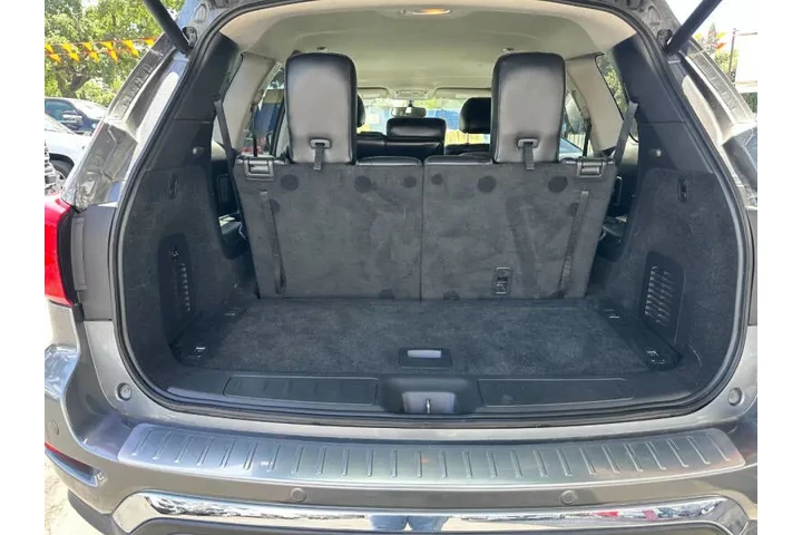 2019 Pathfinder S image 10