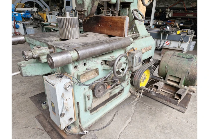 $170000 : Sierra reaserradora 25hp Robin image 7
