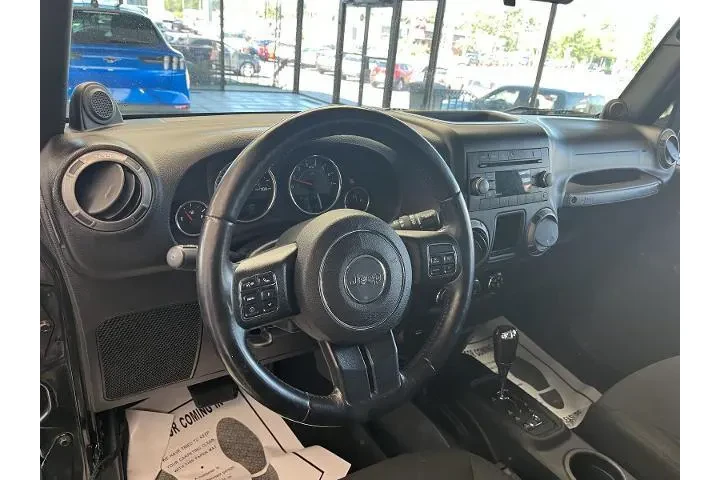 $13465 : Jeep Wrangler Unlimited 2014 image 8