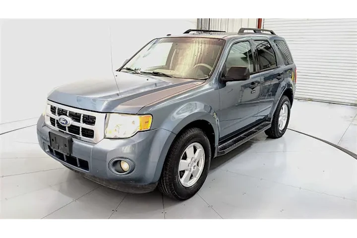 $13995 : 2015 Escape SE 4WD image 2