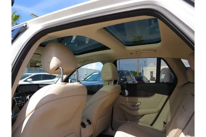 $33491 : Mercedes-Benz GLC 2020 GLC 3 image 8