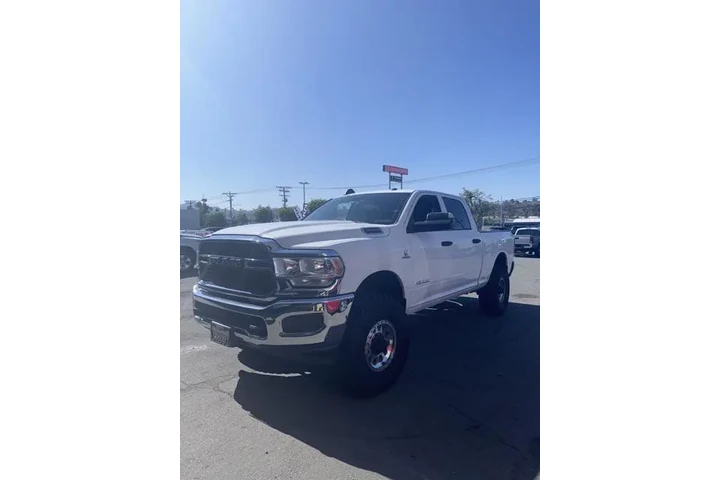 $39900 : Ram 2500 2019 4x4 Tradesman image 4