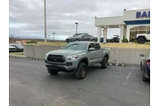 $37950 : Toyota Tacoma 2023 4x4 TRD P thumbnail