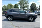 $11999 : 2014 Cherokee TRAILHAWK thumbnail