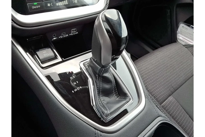 $31495 : Subaru Outback 2025 AWD Prem image 8