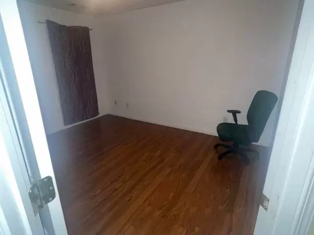 $600 : Habitacion para rentar image 3