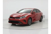 $17998 : Kia Forte 2023 LXS 4dr Sedan thumbnail