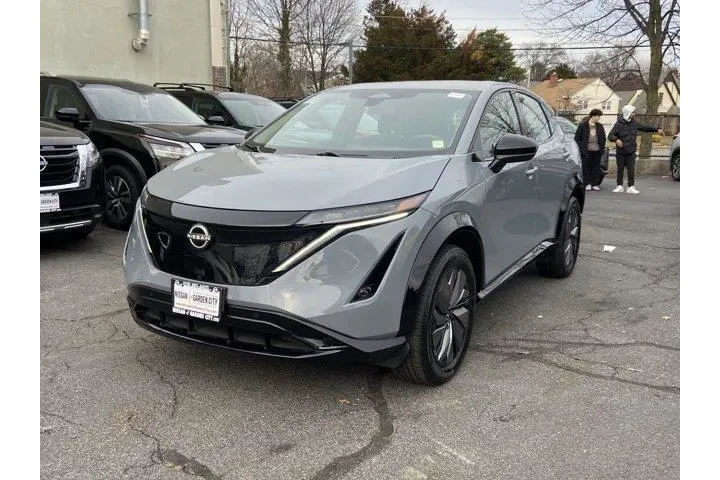 $18987 : Nissan Ariya 2024 AWD Engage image 7