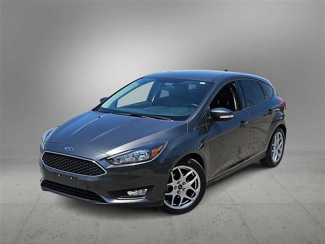 $9999 : Pre-Owned 2015 Ford Focus SE image 1