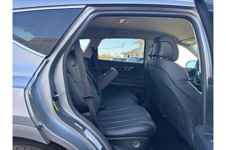 $38500 : Genesis GV80 2024 AWD 2.5T 4 image 8