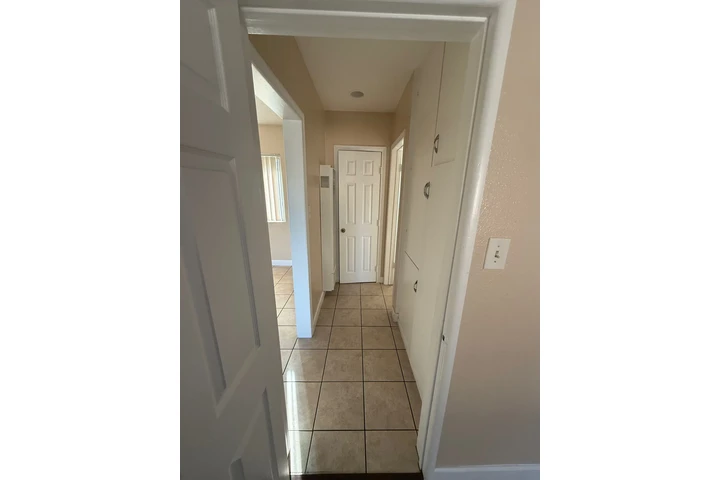 $1695 : APARTAMENTO DE 1 RECAMARA image 5