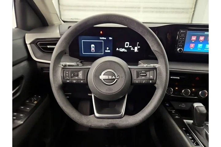 $21998 : Nissan Kicks 2025 S 4dr Cros image 10