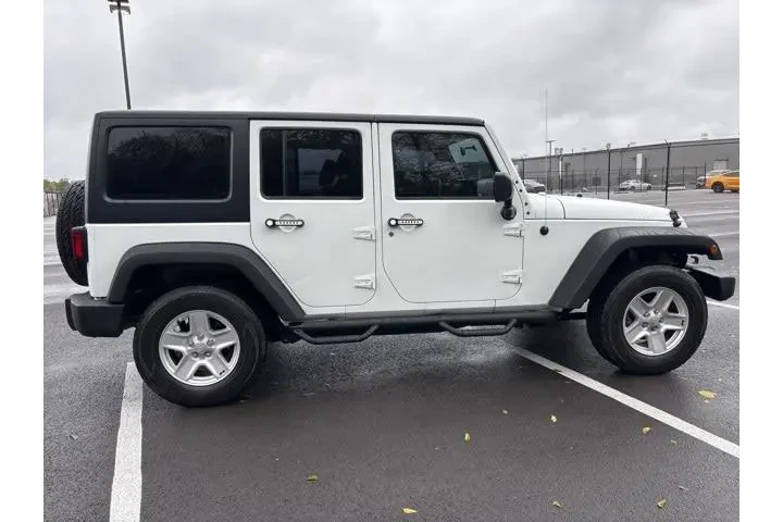 $18269 : Jeep Wrangler Unlimited 2015 image 5