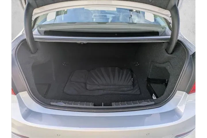 $9999 : BMW 3 Series 2015 320i 4dr S image 6