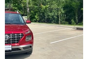 $18862 : Hyundai VENUE 2025 SEL 4dr C thumbnail