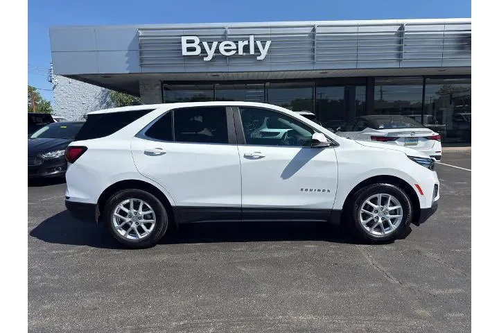 $24995 : Chevrolet Equinox 2024 LT 4d image 1