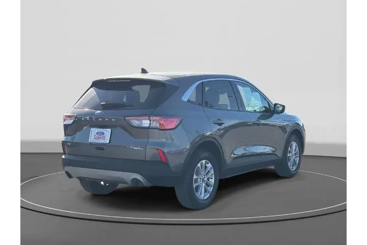 $15000 : Ford Escape 2022 AWD SE 4dr image 5