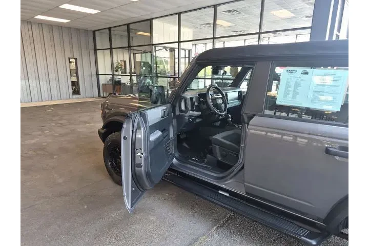 $34359 : Ford Bronco 2022 4x4 Outer B image 8