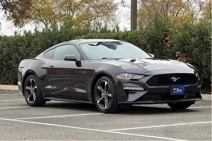$25268 : Ford Mustang 2023 EcoBoost 2 image 9