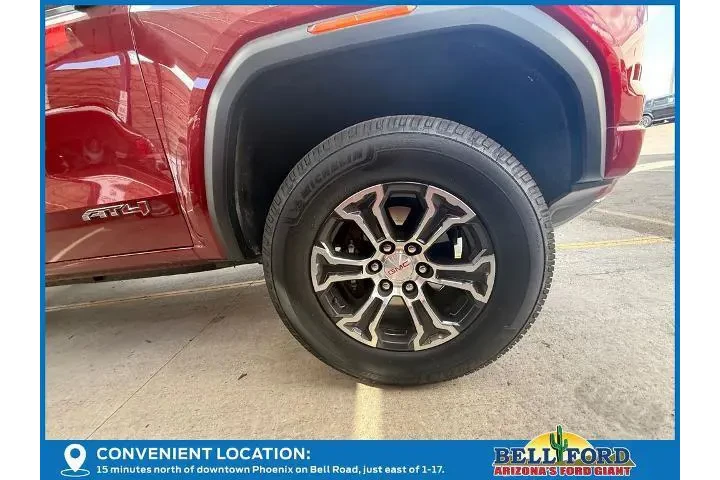 $39918 : GMC Canyon 2023 4x4 AT4 4dr image 6