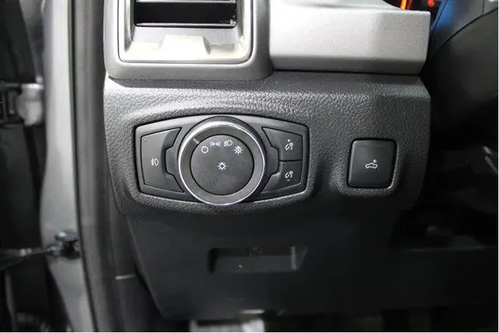 $27982 : Ford Ranger 2022 4x4 XLT 4dr image 8