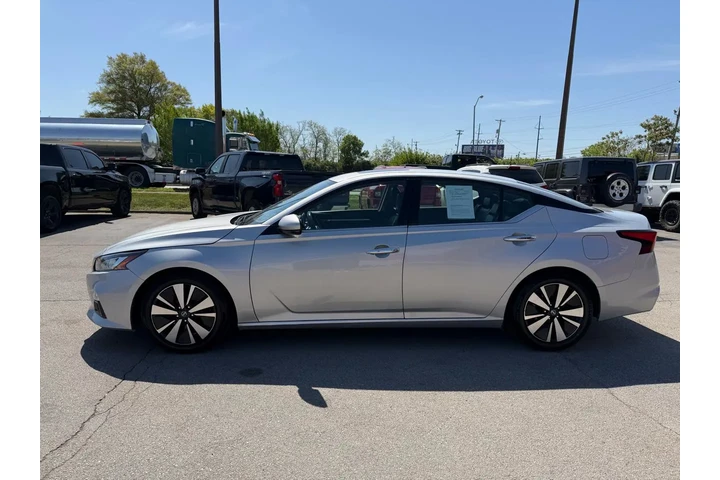 $9980 : 2019 Altima MSL image 5