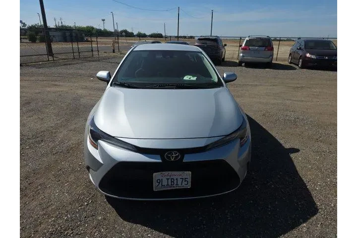 $17900 : Toyota Corolla 2021 LE 4dr S image 3