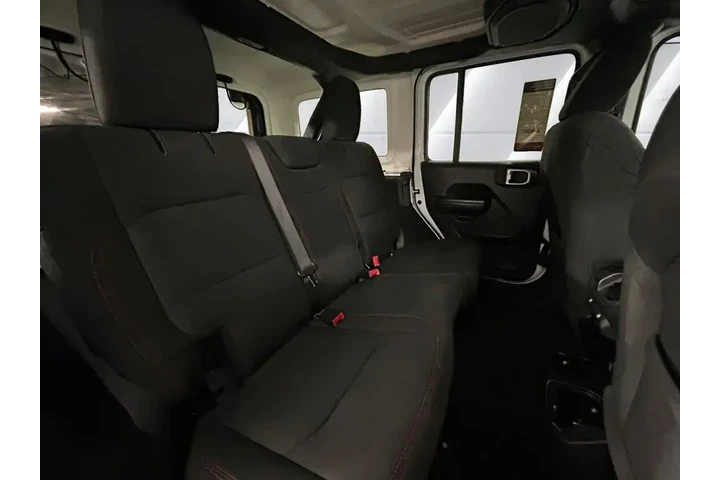 $38731 : Jeep Wrangler 2023 4x4 Rubic image 4