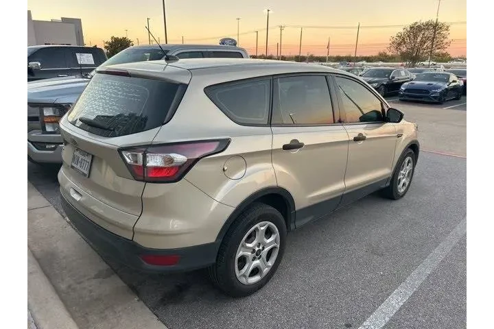 $8995 : Ford Escape 2018 S 4dr SUV image 6