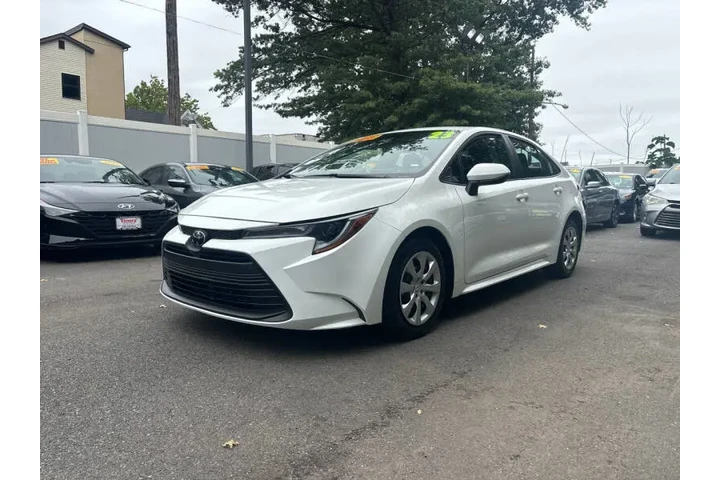 $19999 : 2024 Corolla LE image 6