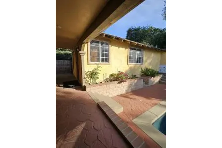 RENTO ESTUDIO  📍 image 2